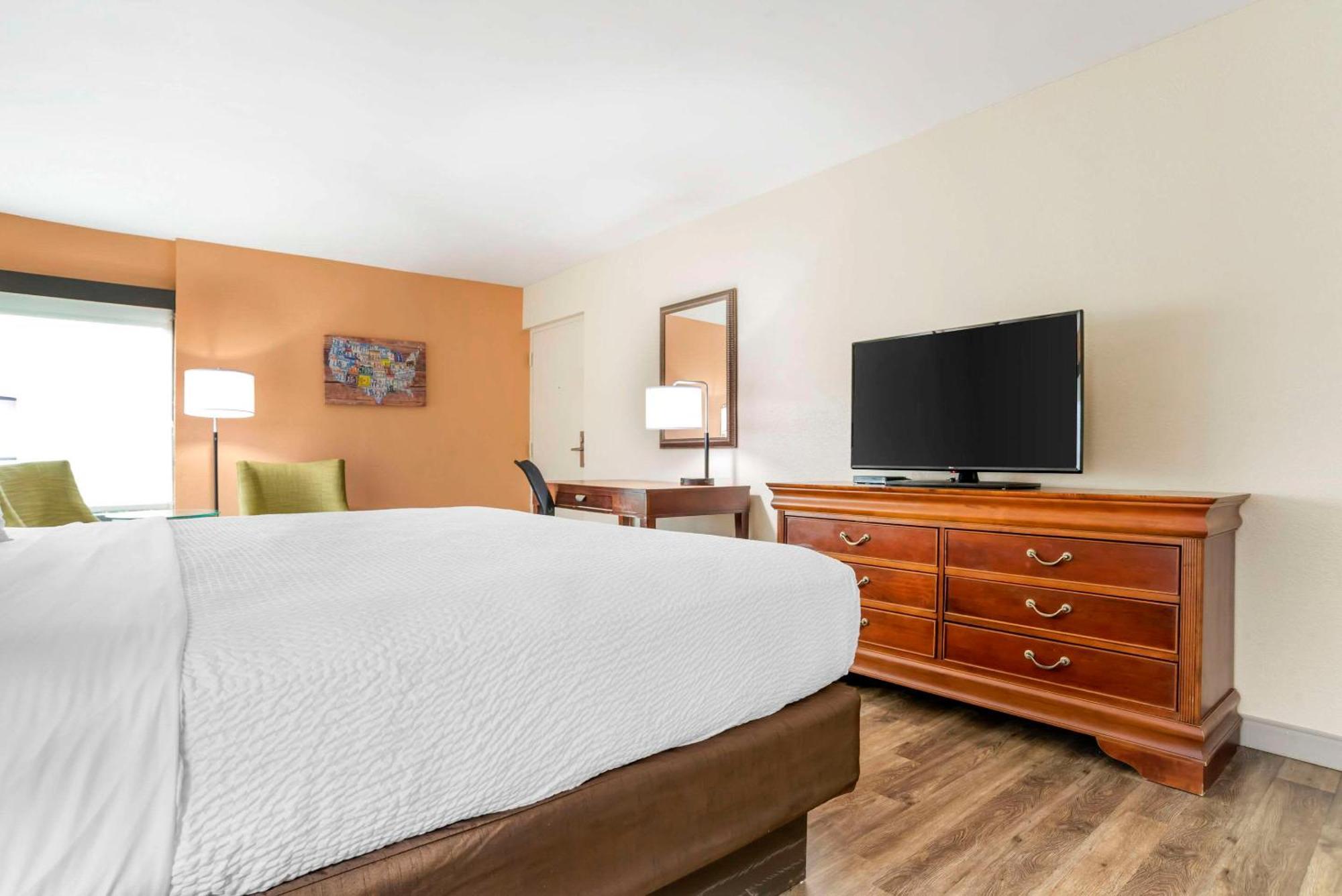 Econo Lodge Moss Point - Pascagoula Esterno foto