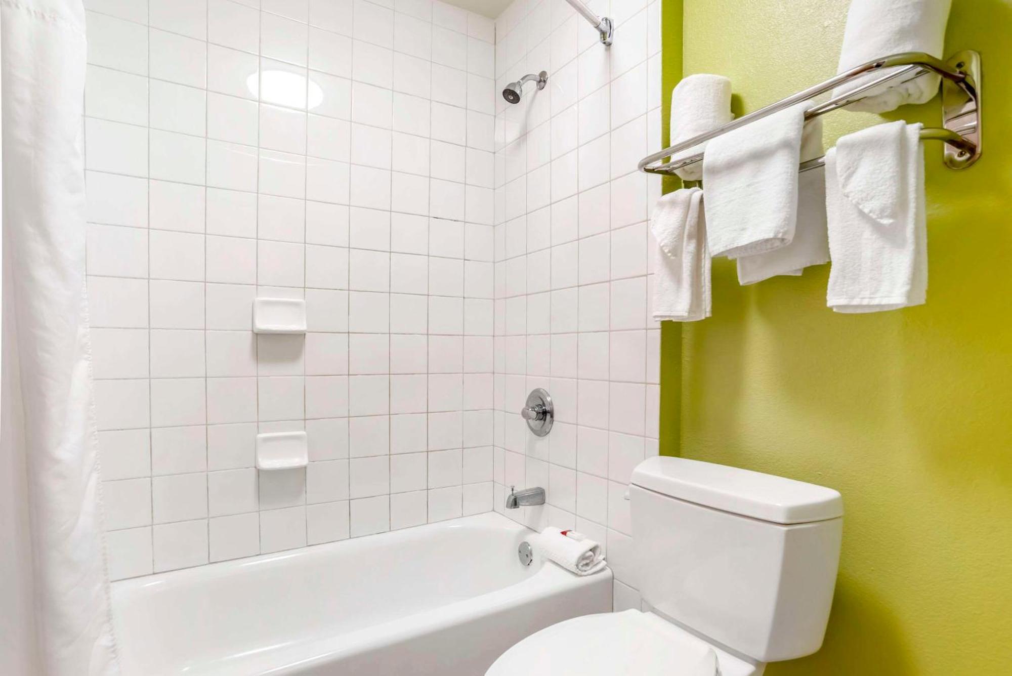 Econo Lodge Moss Point - Pascagoula Esterno foto